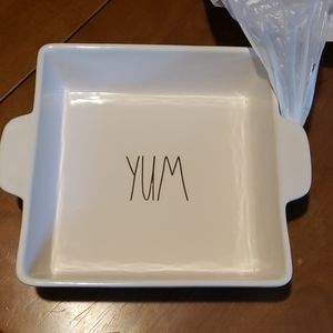 Rae dunn yum baking dish